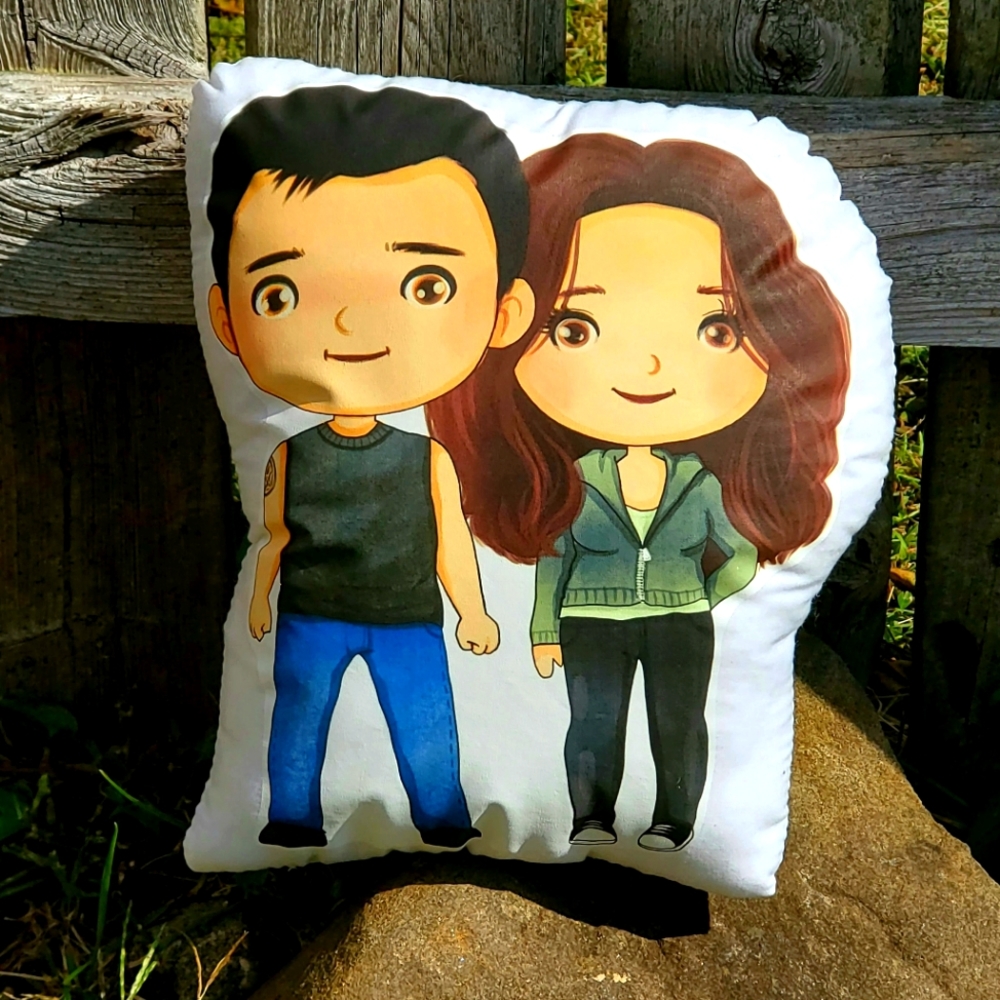 Twilight Bella and Jacob Pillow Pal. New.